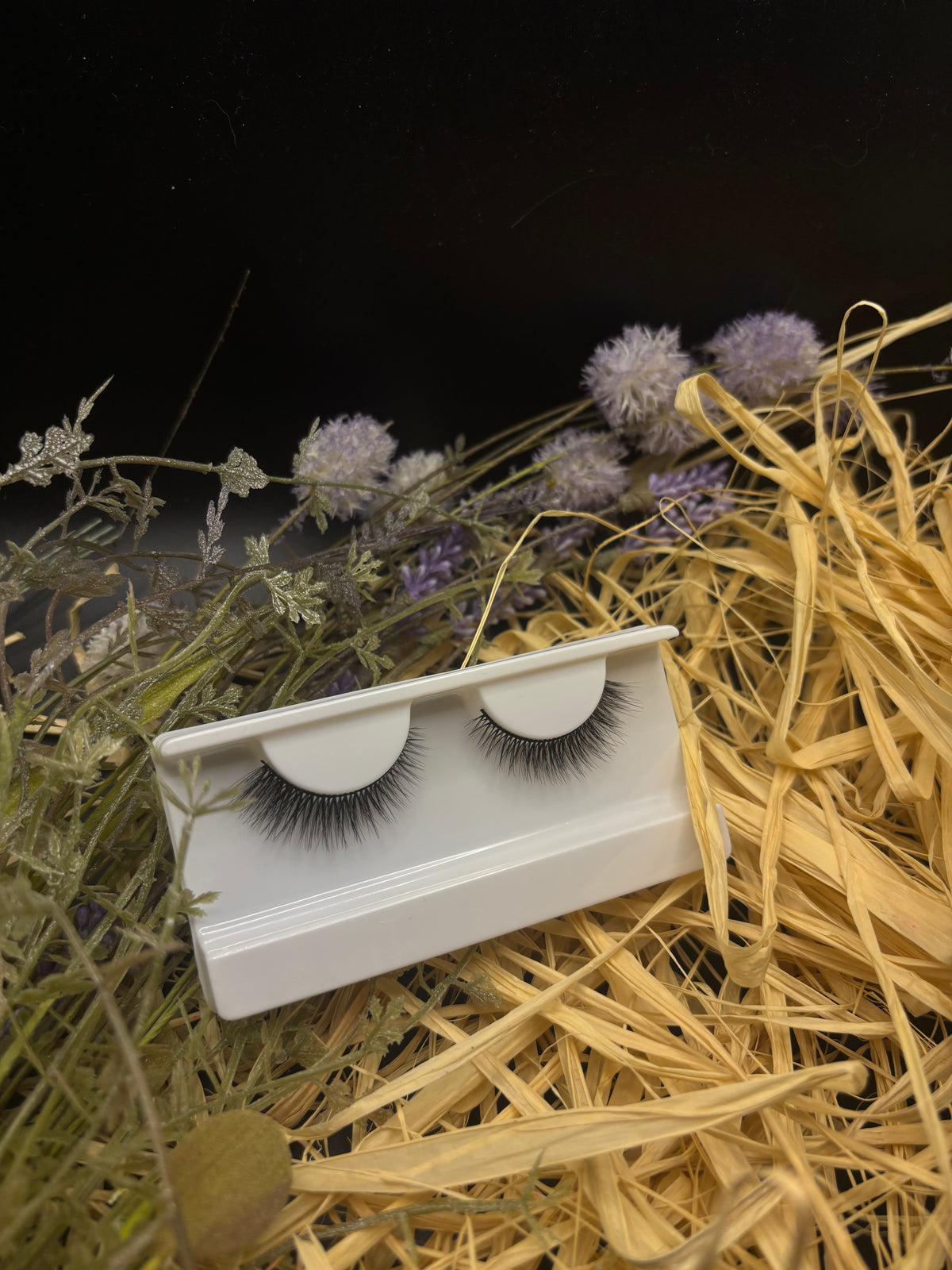 Elegant Emylia – Soft Glam Luxury Strip Lashes | Vegan & Reusable