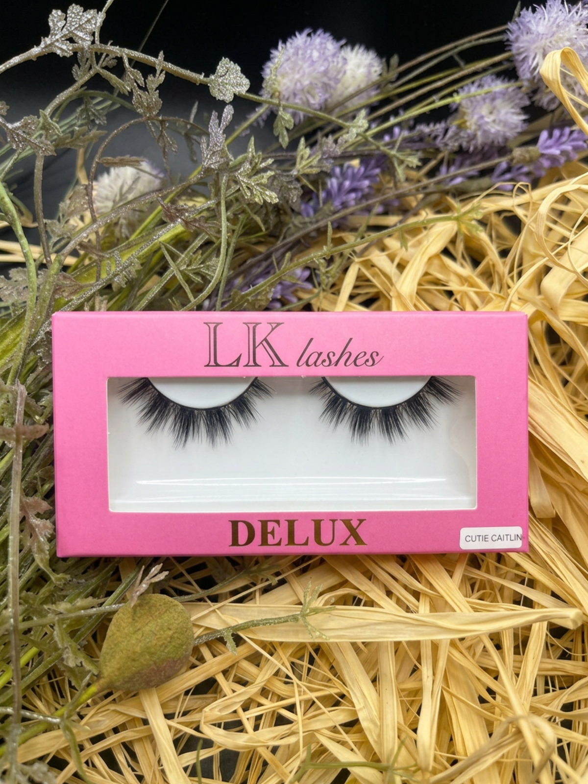 Cutie Caitlin – Wispy Dramatic Strip Lashes | Vegan & Reusable